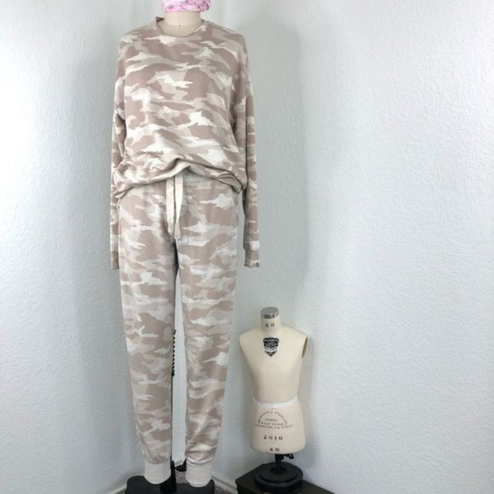 Athleta Joggers Camo Lux Oatmeal Heather